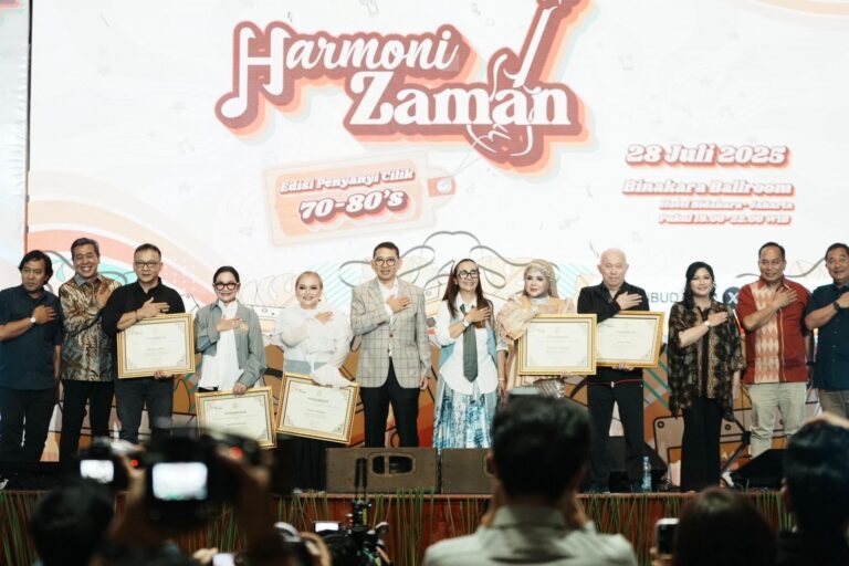 harmoni zaman