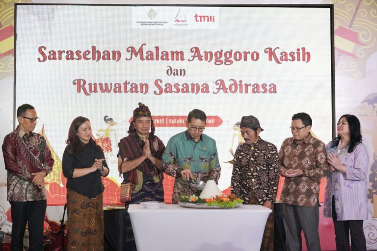 ruwatan sasana adirasa tmii
