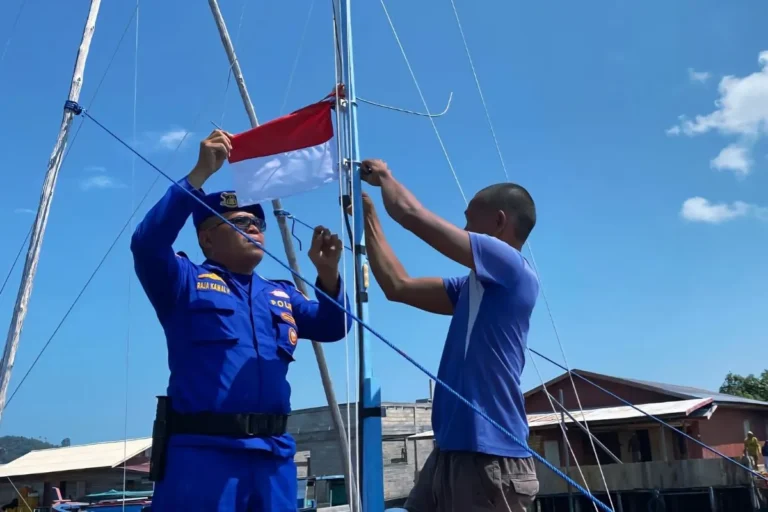 bendera merah putih natuna