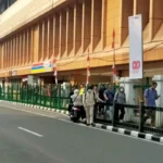 pagar stasiun cikini